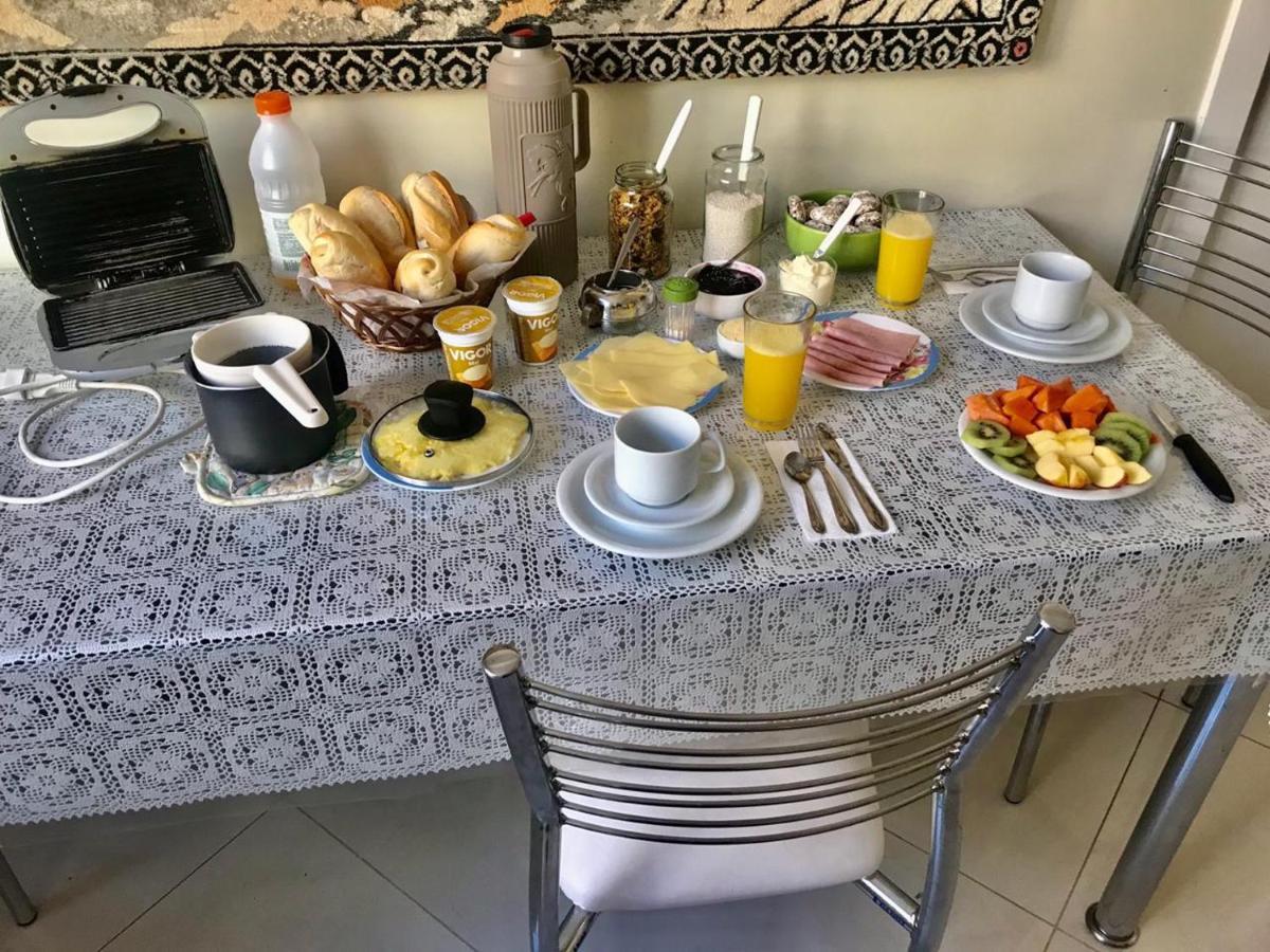 Homestay 3 - Avenida Carlos Gomes Porto Alegre Eksteriør bilde